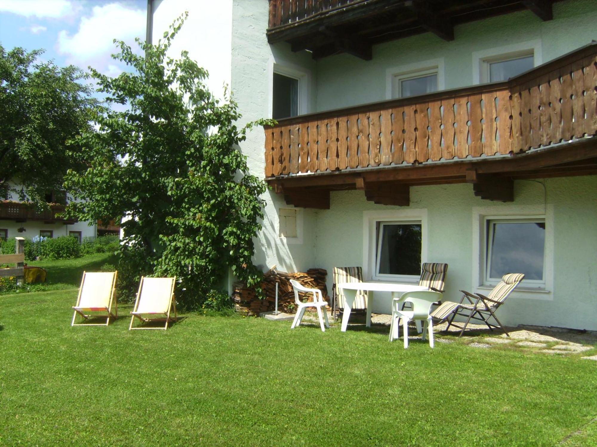 Haus Martina Apartment Ehrwald Bagian luar foto