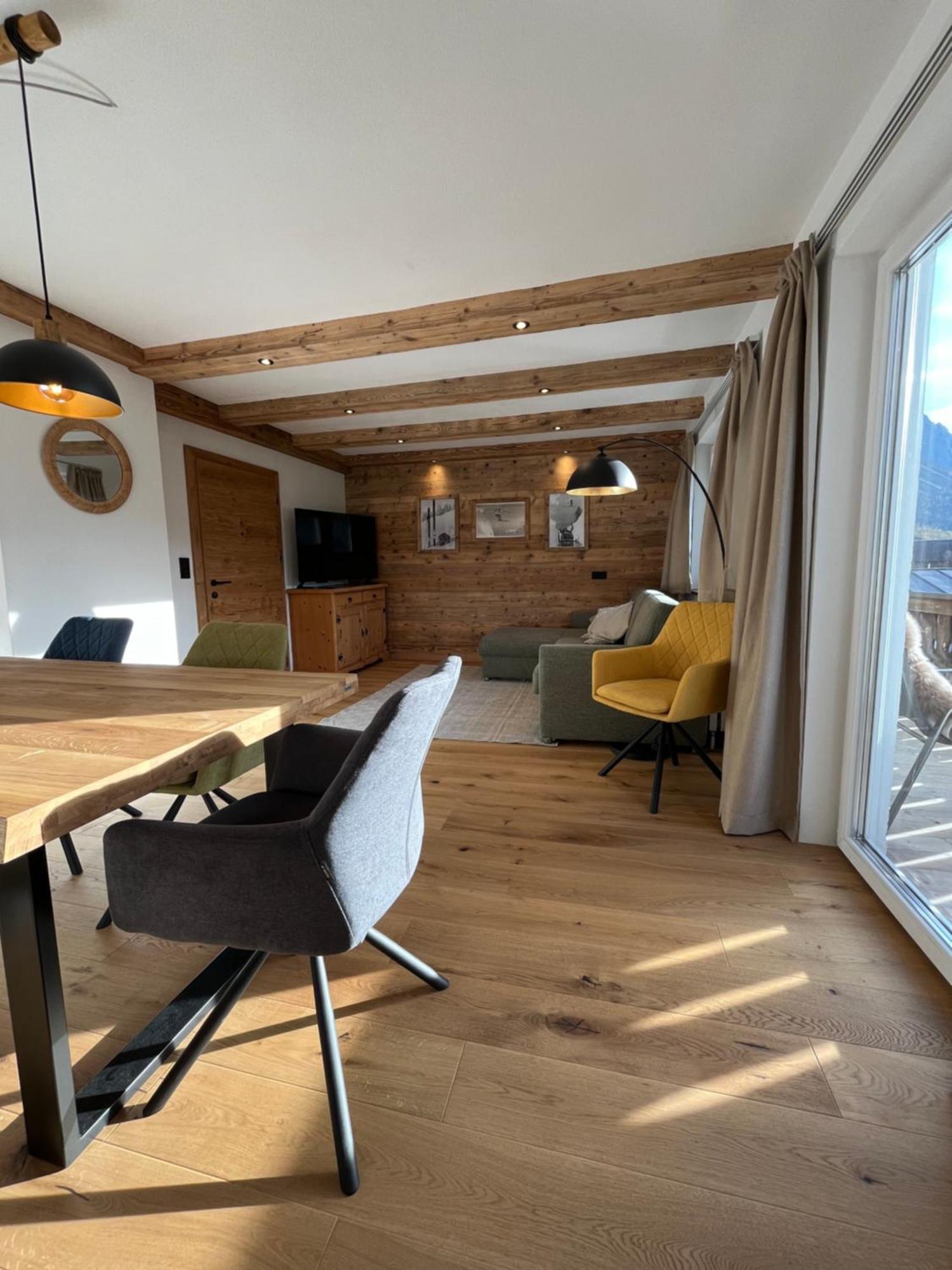 Haus Martina Apartment Ehrwald Bagian luar foto