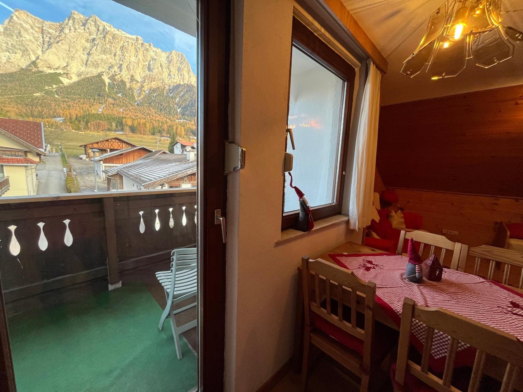 Haus Martina Apartment Ehrwald Bagian luar foto